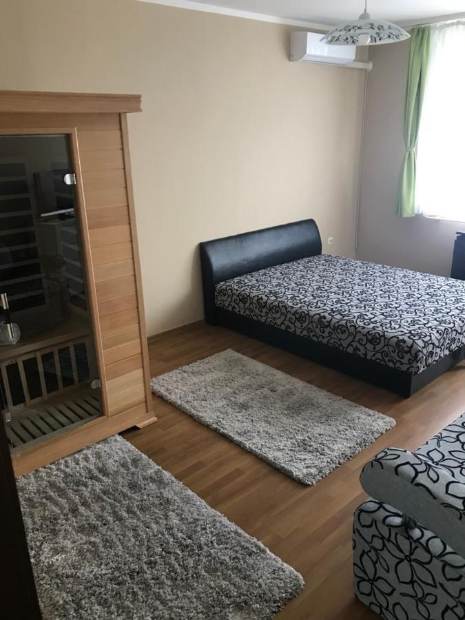 Апартаменти Dany Rose Apartman Еґер Екстер'єр фото